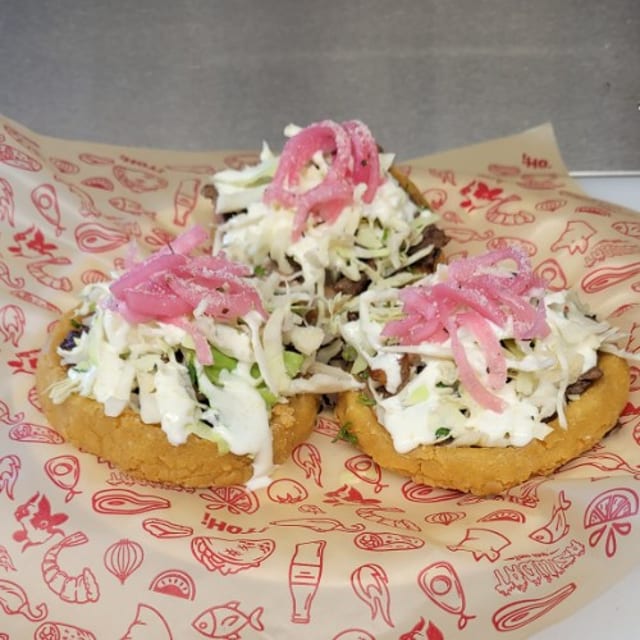 Sopes.